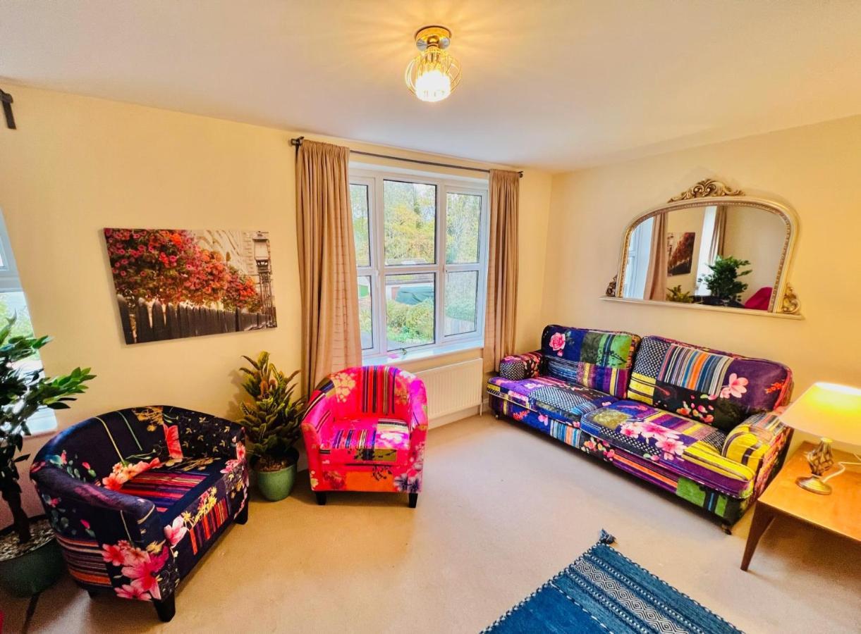 Dapps Hill Haven - Between Bristol And Bath, Both 9 Mins By Train! Keynsham Extérieur photo