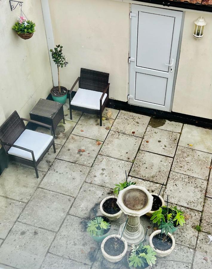 Dapps Hill Haven - Between Bristol And Bath, Both 9 Mins By Train! Keynsham Extérieur photo