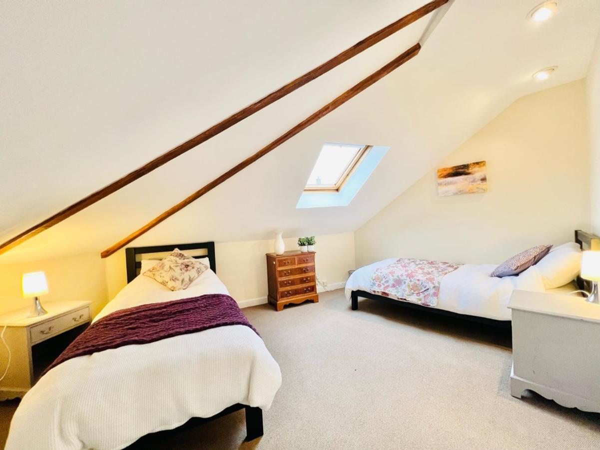 Dapps Hill Haven - Between Bristol And Bath, Both 9 Mins By Train! Keynsham Extérieur photo